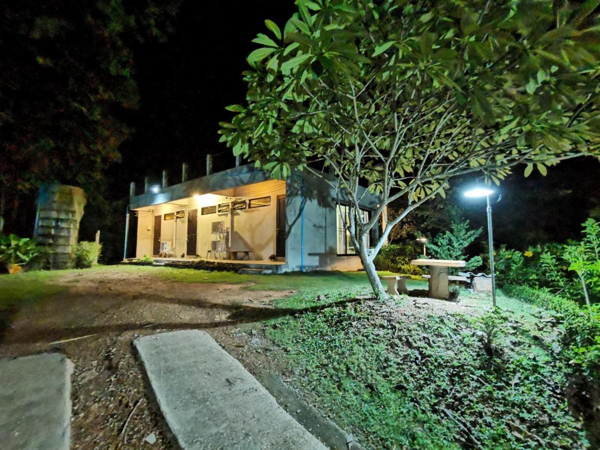 Apartament Baan Suan Plearndara Wang Nam Khiao Zewnętrze zdjęcie