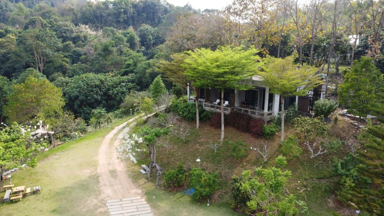 Apartament Baan Suan Plearndara Wang Nam Khiao Zewnętrze zdjęcie